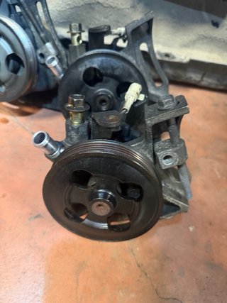 Bomba Dirección Subaru Impreza WRX/STI