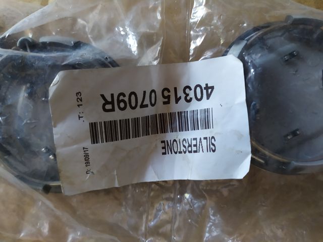 Tapacubos / Centro de Llanta Renault