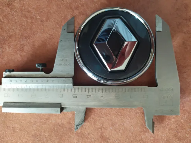 Tapacubos / Centro de Llanta Renault