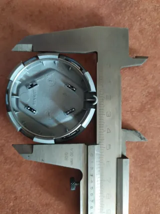 Tapacubos / Centro de Llanta Renault