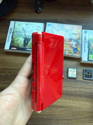 Nintendo DS Lite Red + Giochi + Accessori