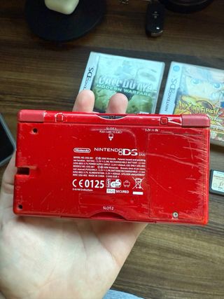 Nintendo DS Lite Red + Giochi + Accessori