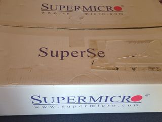 Supermicro AS-5019D-FTN4 AMD EPYC 3251 64GB RAM
