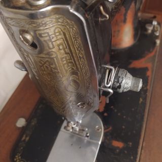 Máquina de coser antigua Sigma