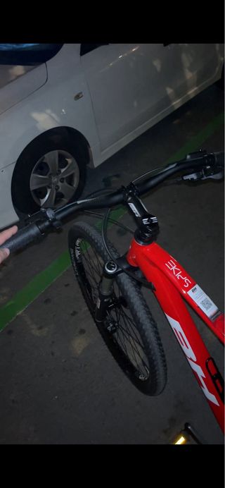 Bicicleta MTB BH Roja