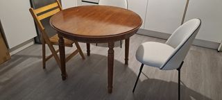 Mesa de comedor extensible de madera