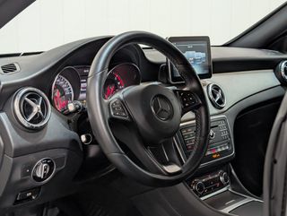 Mercedes-Benz Clase CLA 2016