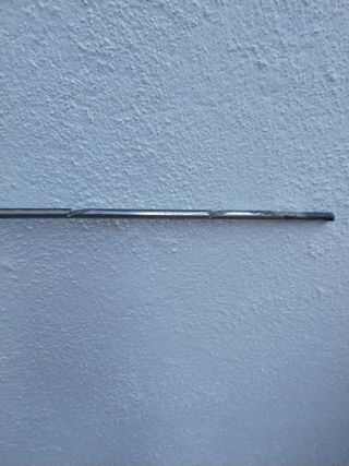 Flecha pesca submarina para fusil 60... mide 86 cm