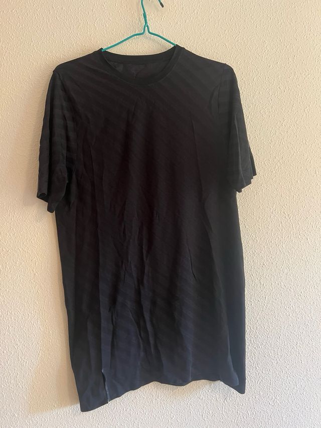 Lote 4 Camisetas Asics de varios colores