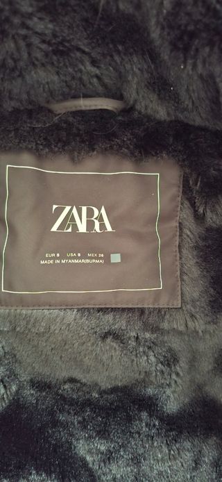 Chaqueta Zara Negra