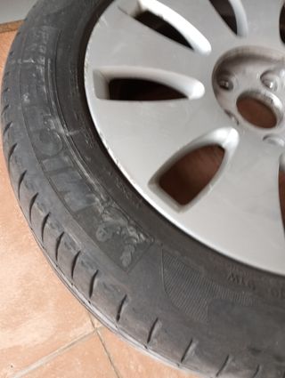 Llanta de coche 205/55 R16