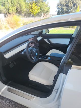 Tesla Standard Ranger Plus 2020