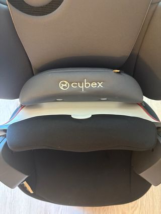 Silla de coche Cybex Gold con sistema isofix