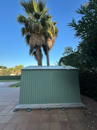 Caseta Metal Leroy Merlin Blanca Desmontada