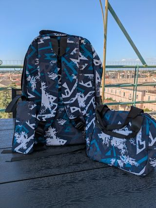 Zaino Stitch con astuccio e borsetta