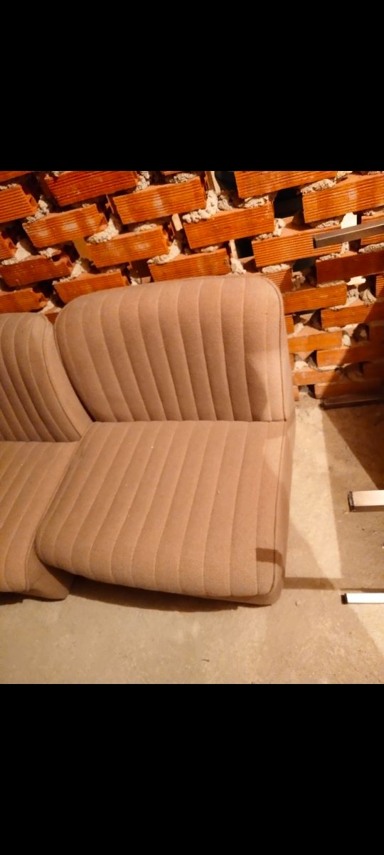 4 Butacas de Tela Beige