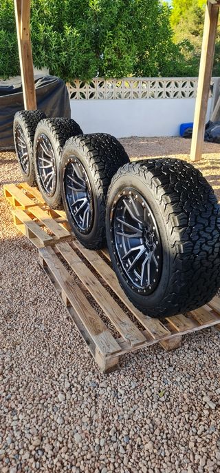 Llantas Fuel rebel 680 20x10 y 6x139'7