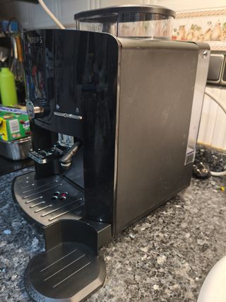 Cafetera Krups Negra