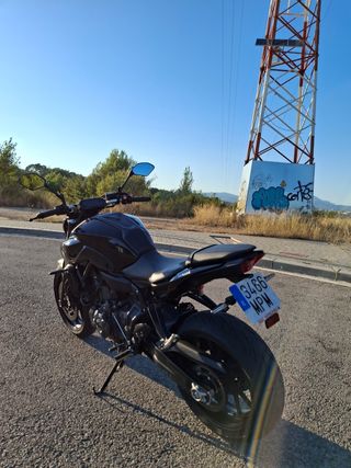 Yamaha MT-07 2023 13.400km