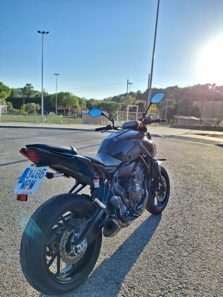 Yamaha MT-07 2023 13.400km