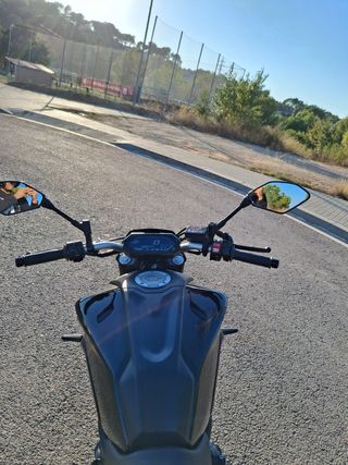 Yamaha MT-07 2023 13.400km