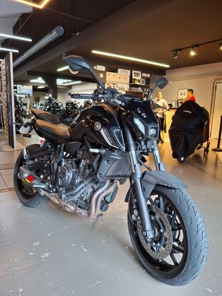 Yamaha MT-07 2023 13.400km