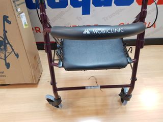 Andador Mobiclinic Escorial Plegable