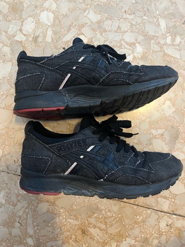 Zapatillas Asics Gel Lyte V Negras número 39