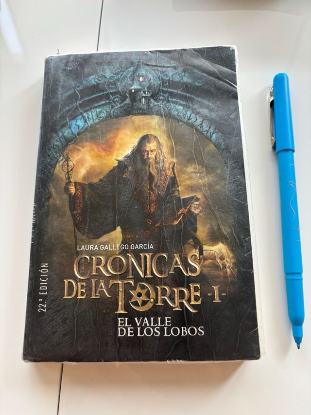 Crónicas de la Torre I. El Valle de los Lobos (...