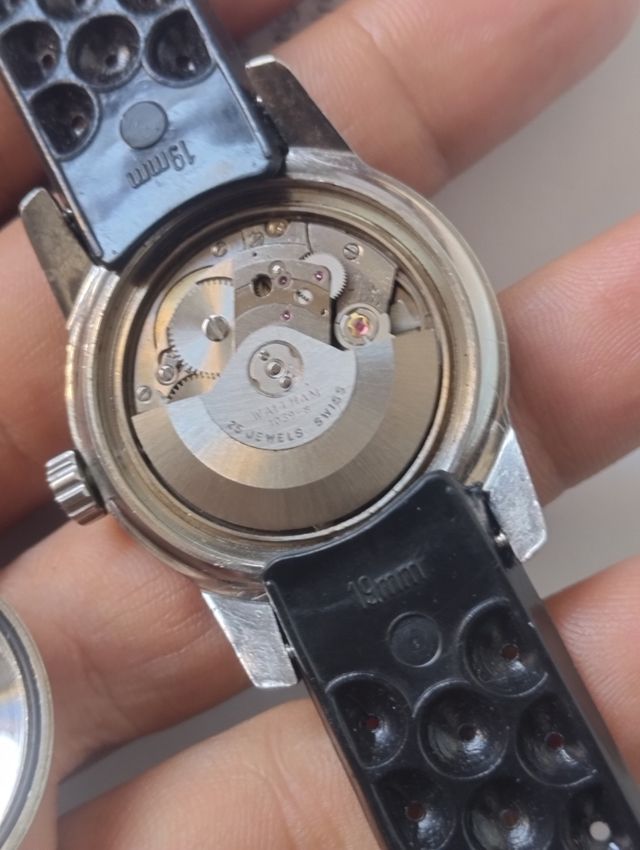 Reloj Waltham Automático Negro