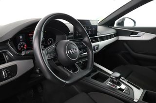 Audi A4 35 TDI S line