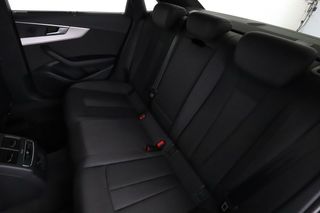 Audi A4 35 TDI S line