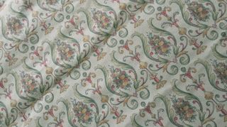 Colcha de cama de 1,50 beige con detalles florales