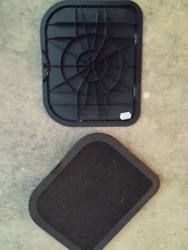 Tapas suelo portaobjetos coche