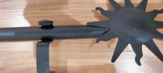 Conjunto de soportes para cortinas de metal