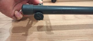 Conjunto de soportes para cortinas de metal