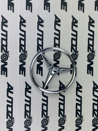 Estrella Mercedes gris para maletero Clase B W247