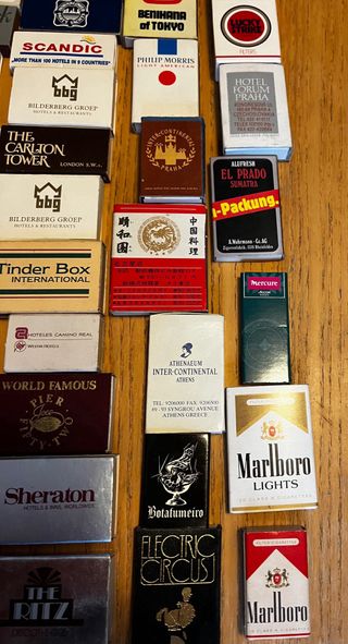 62 pezzi Fiammiferi Vintage Scatola