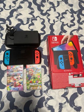 Nintendo Switch OLED + Mario Kart & Mario Party
