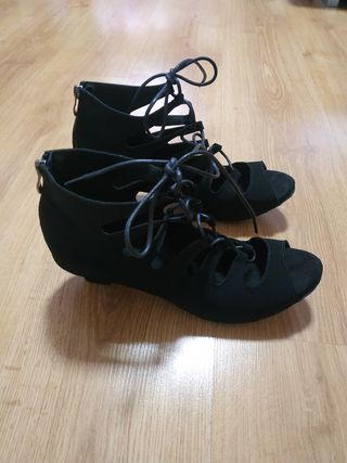 Zapatos de baile negros con cordones
