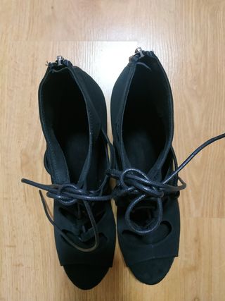 Zapatos de baile negros con cordones