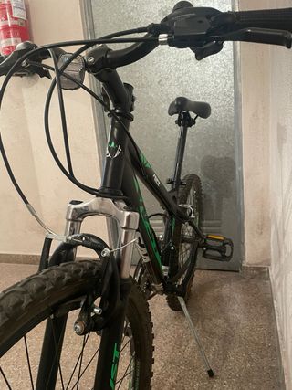Bicicleta WST SNIPER 24 poco usada