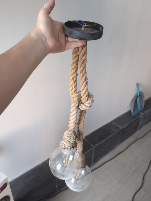 Lámpara de techo de cuerda