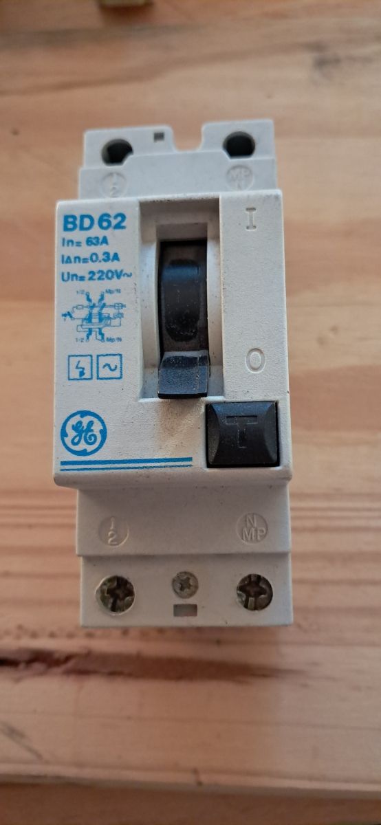 Interruptor Diferencial GE BD62 63A 300mA