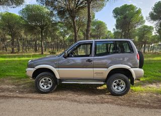Terrano II 175.000 km