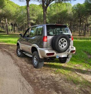 Terrano II 175.000 km