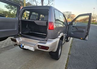 Terrano II 175.000 km