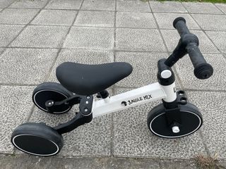 Triciclo JUNGLE MIX blanco