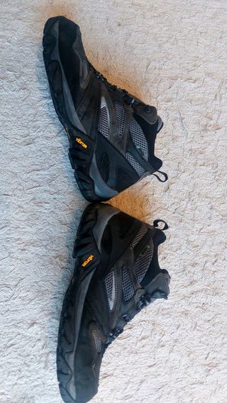 Botas de montaña Hi-Tec impermeables