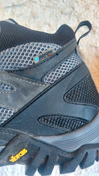 Botas de montaña Hi-Tec impermeables